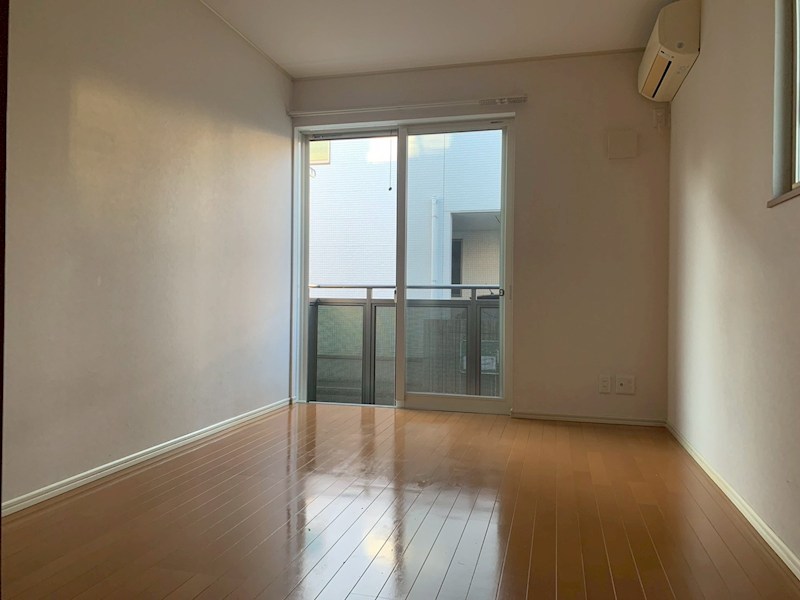 ピットーレ リビング