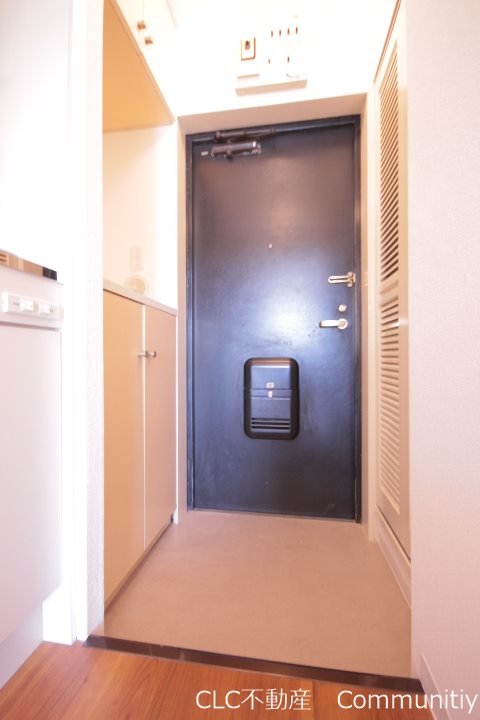 サンウィング南行徳 玄関