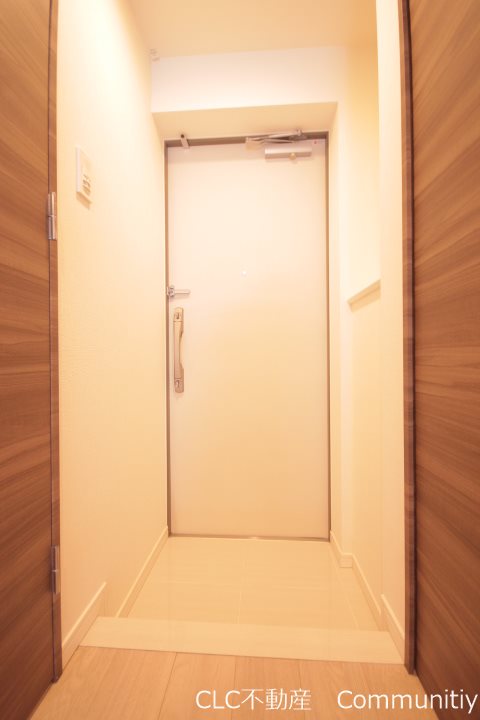 プライマル浦安 玄関