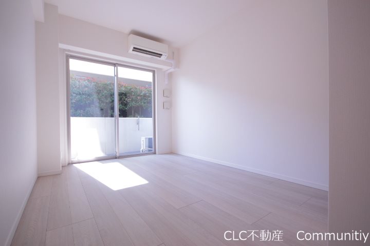 プライマル浦安 リビング