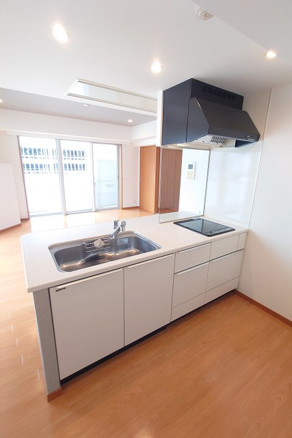 パシフィックロイヤルコートみなとみらいオーシャンタワー キッチン