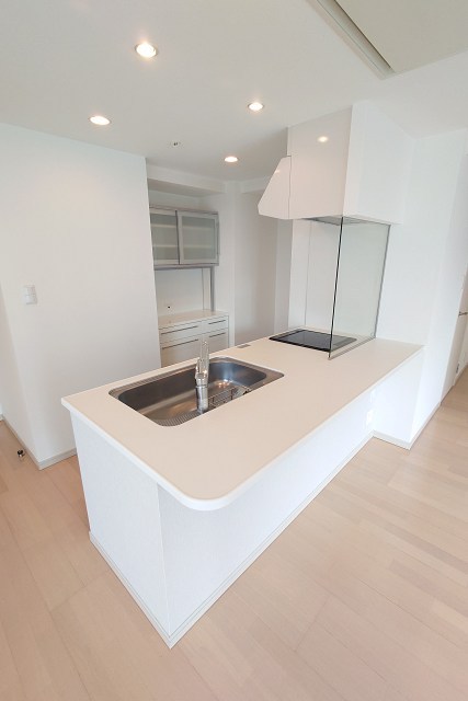 パシフィックロイヤルコートみなとみらいオーシャンタワー  キッチン