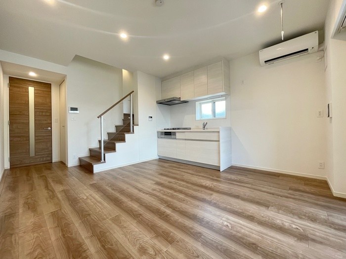 カスタリア旗の台 リビング