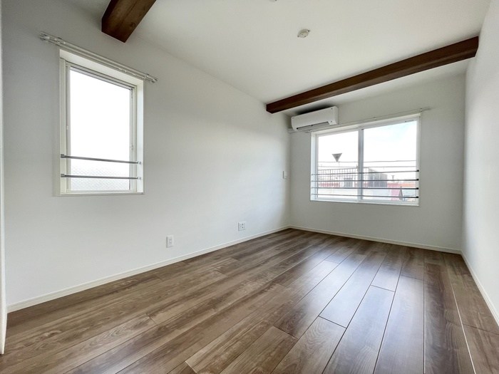 カスタリア旗の台 ベッドルーム