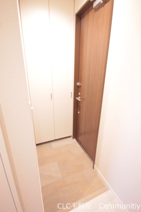 H&amp;amp;K当代島 玄関