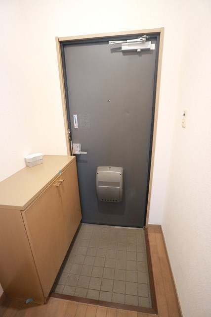 ウィルヴィラージュⅠ 玄関