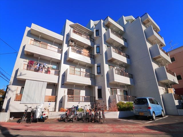 シャトーヤジマ 外観