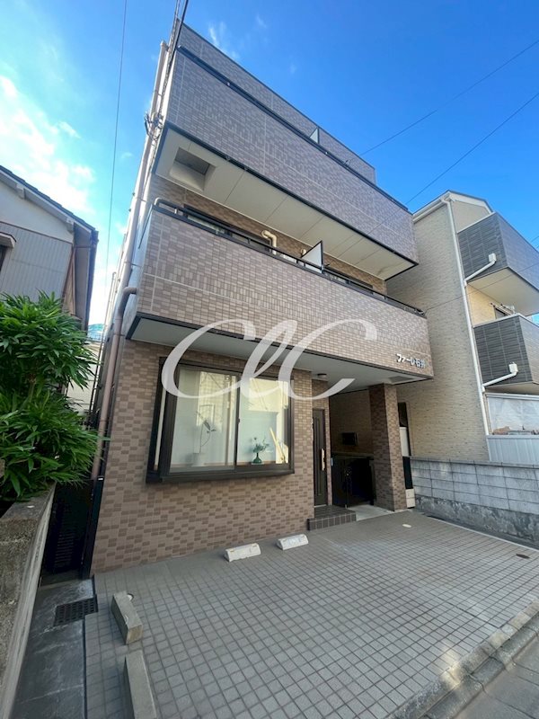 ファーレ石井 外観