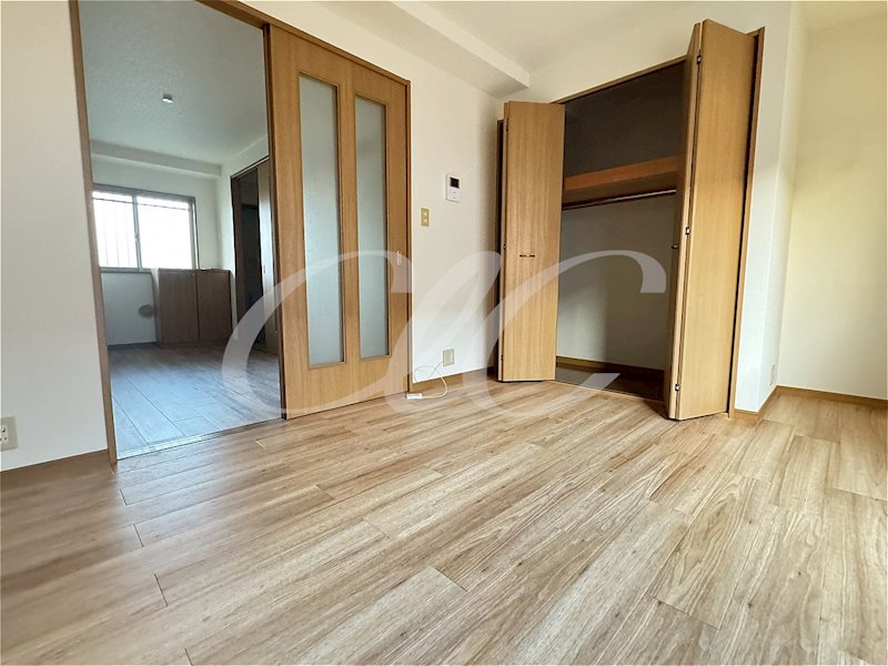 ゴールドベル新川崎 ベッドルーム