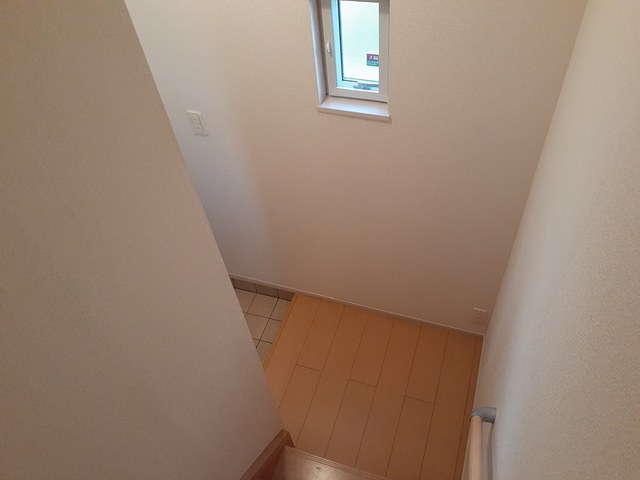 エミネンス川中島 玄関