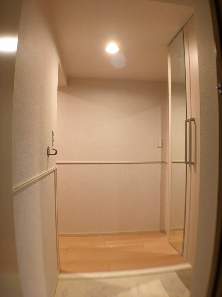 パーク　サイド　淡墨 玄関