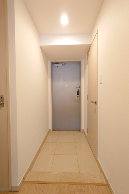 パシフィックロイヤルコートみなとみらいアーバンタワー 玄関