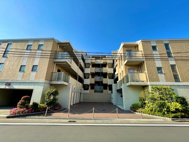 レジディア武蔵小杉 外観