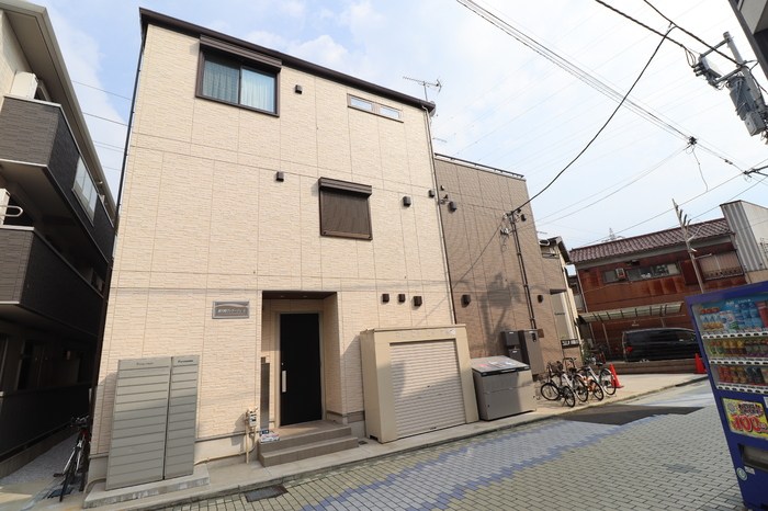 新川崎ヴィラージュA 外観