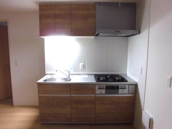 新川崎ヴィラージュA キッチン