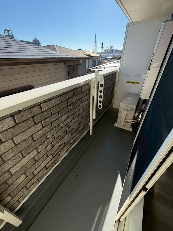 ハーミットクラブハウス横浜岸谷 ベランダ