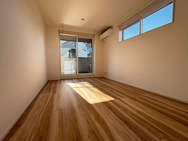 マイトリー リビング