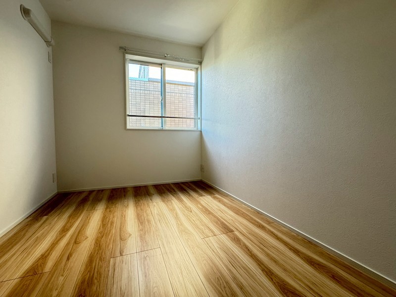 マイトリー ベッドルーム