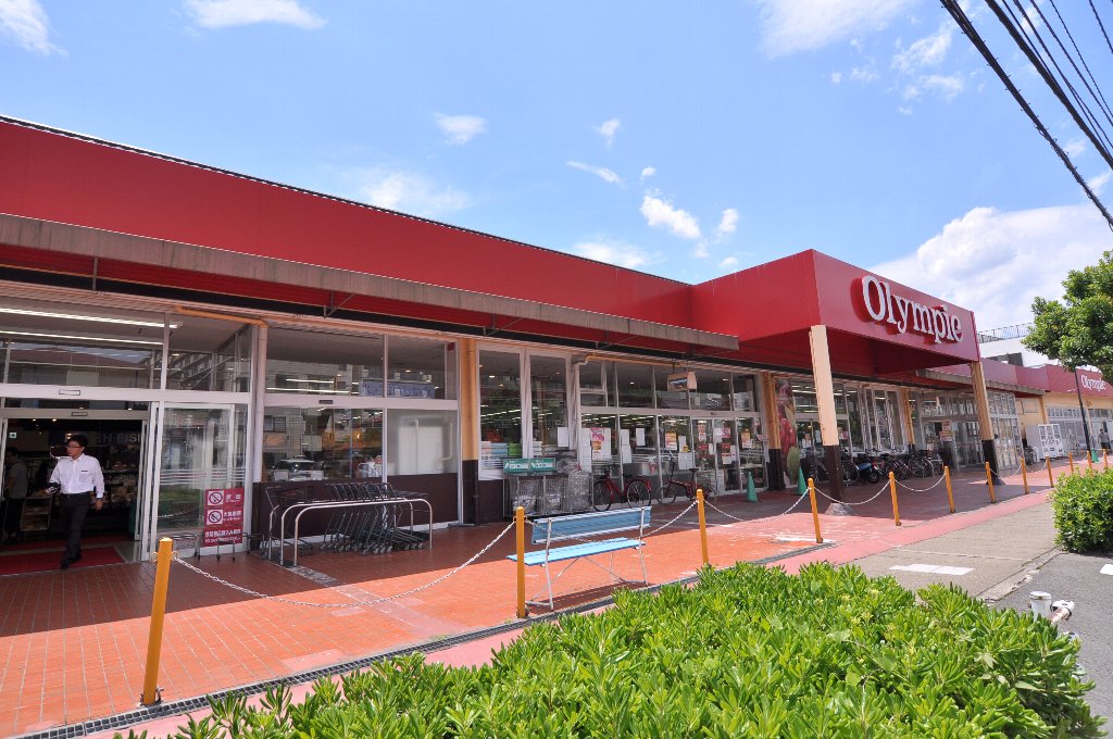 &#12473;&#12479;&#12472;&#12458;&#12540;&#12493;&#24336;&#30058;&#39208; &#21608;&#36794;&#30011;&#20687;1