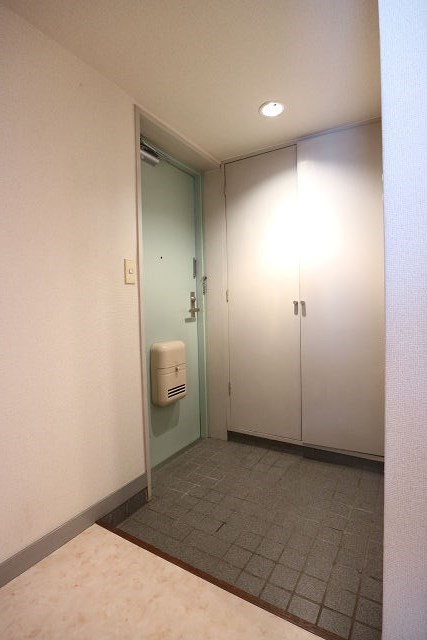 ベインテトレス天神台 玄関