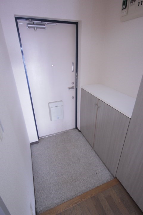 アーバンパーク行徳 玄関