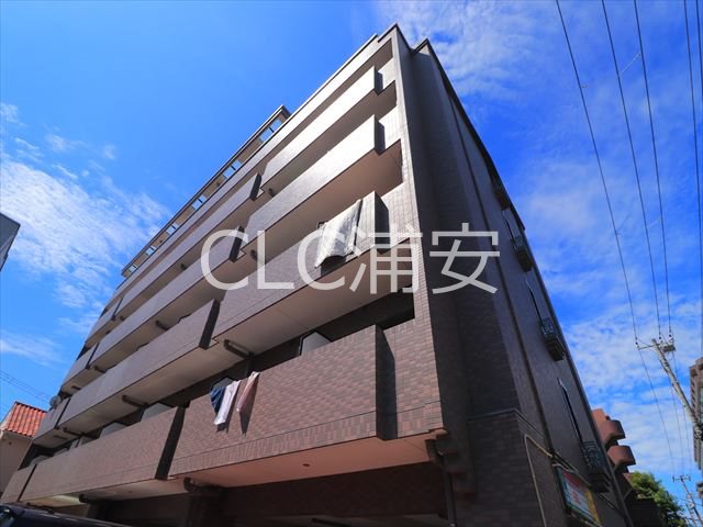 リバレイン 外観