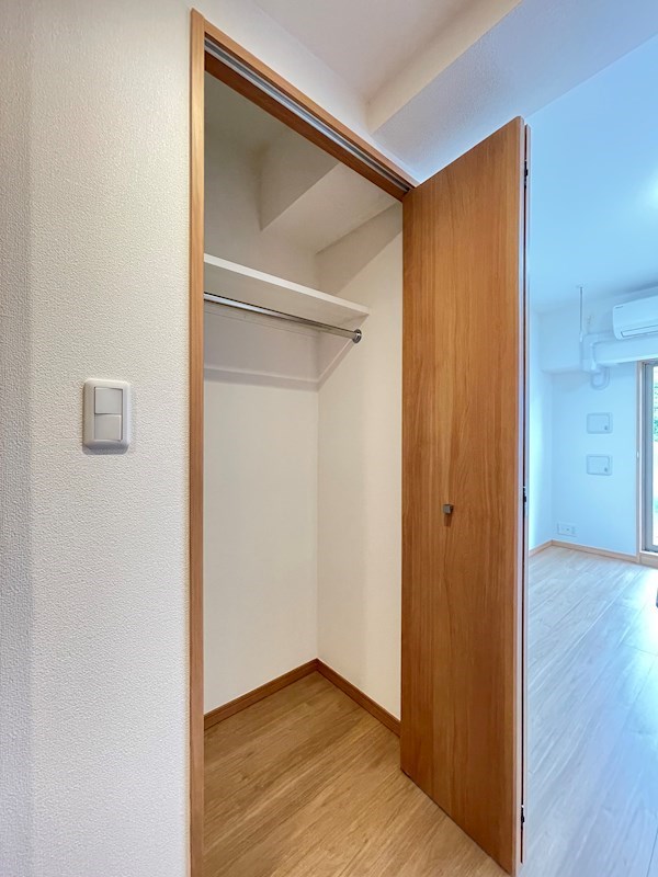 &#12464;&#12521;&#12531;&#12459;&#12540;&#12469;&#34892;&#24499; &#12381;&#12398;&#20182;4