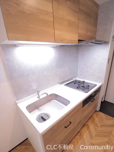 &#12501;&#12455;&#12522;&#12471;&#12450;&#34892;&#24499;&#8544; &#12461;&#12483;&#12481;&#12531;