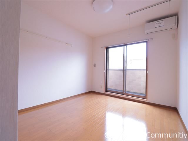 カーサ・コンフェスタ リビング