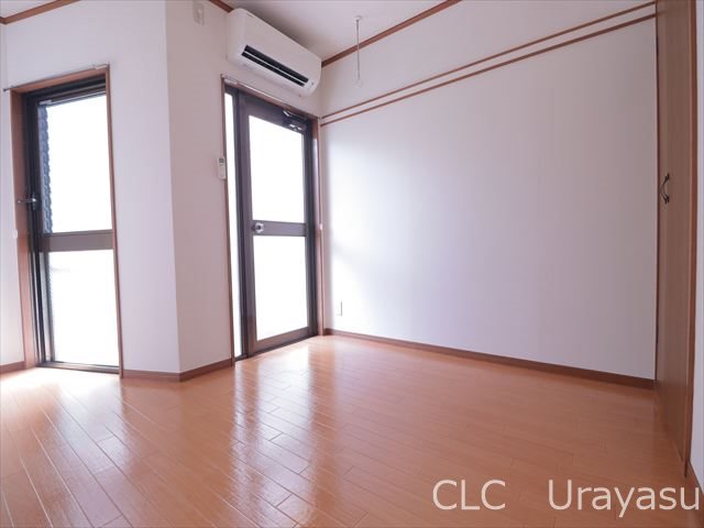 セゾンアネックス富浜 ベッドルーム