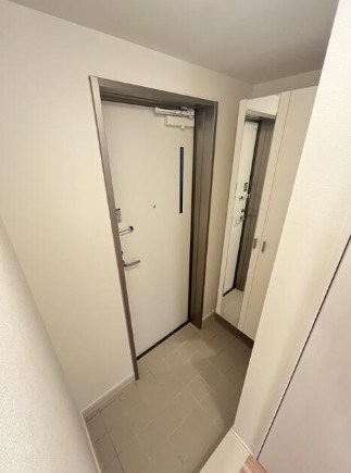 ＧＲＡＮＤＥＵＲ（グランドゥール） 玄関