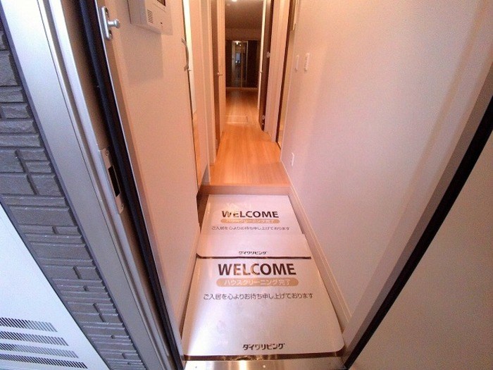 グランドウエスト横浜 玄関