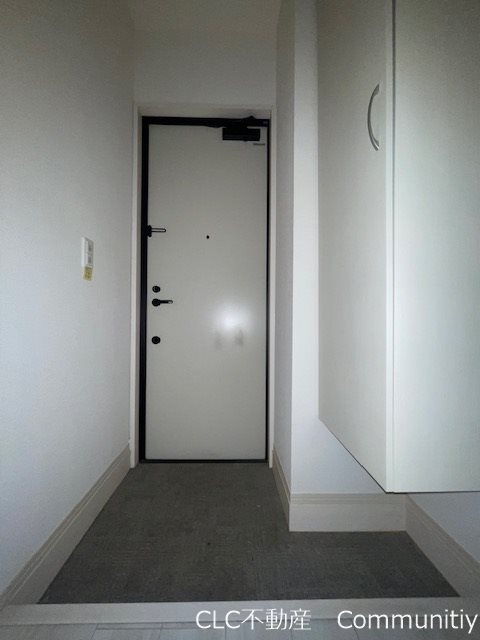 ダイワプレミア当代島Ⅰ 玄関