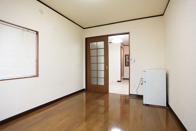 コーポ立山 ベッドルーム