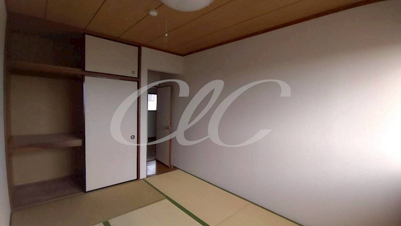 ドミール杉田 ベッドルーム