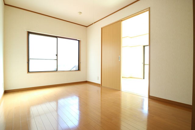 寿コーポ リビング