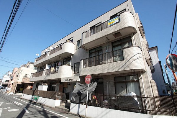 プレシャスナイン 外観