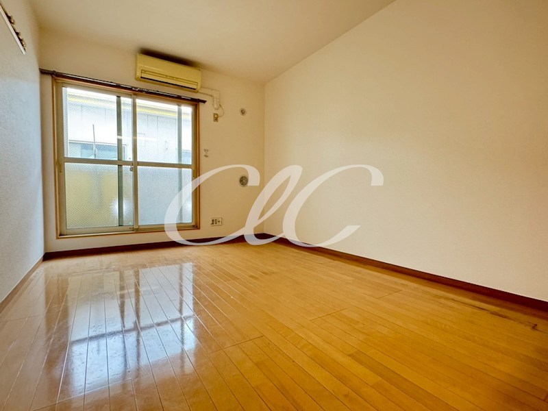 ユーロステージ ベッドルーム