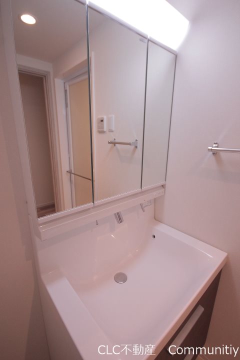 Theios son（テイオス　サン） その他1