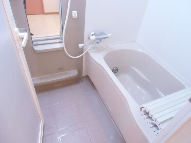 CASA　LIVERTA 風呂画像