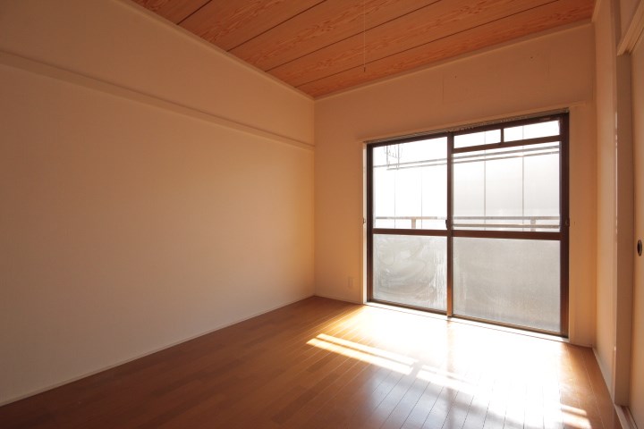 リリーパレスナルシマ ベッドルーム