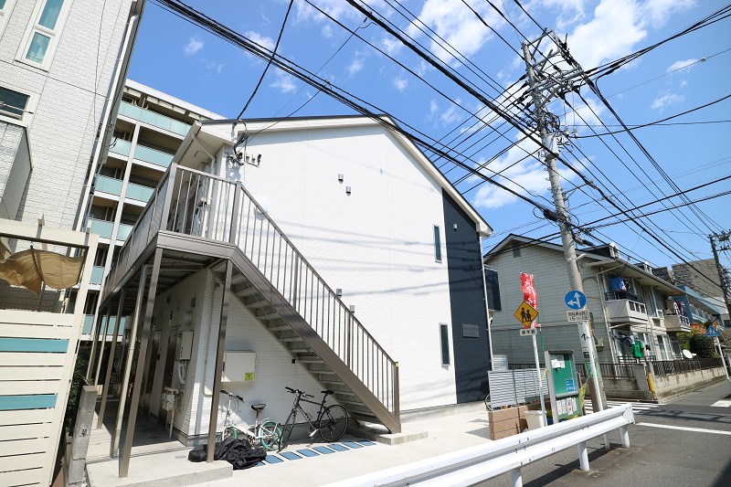 グリーンリーフ東門前 外観