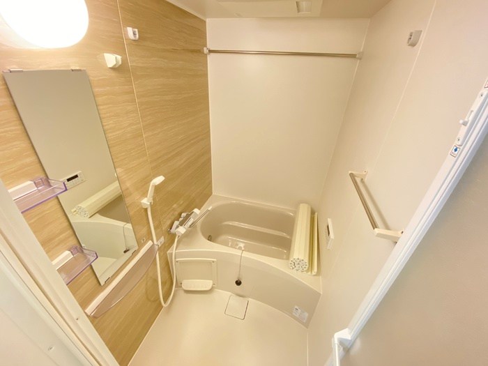 オリヴィア山手 風呂画像