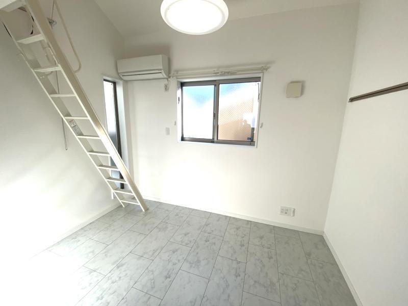 ヒルズ浜町 リビング