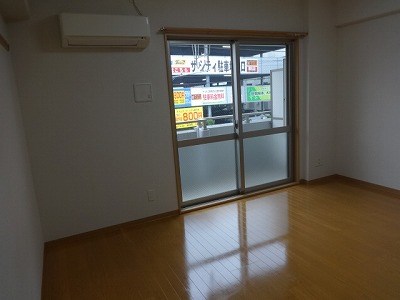 フェリーチェ横濱 リビング