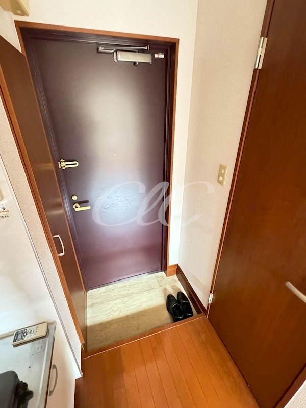第二村松ビル 玄関