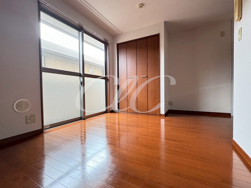 第二村松ビル ベッドルーム