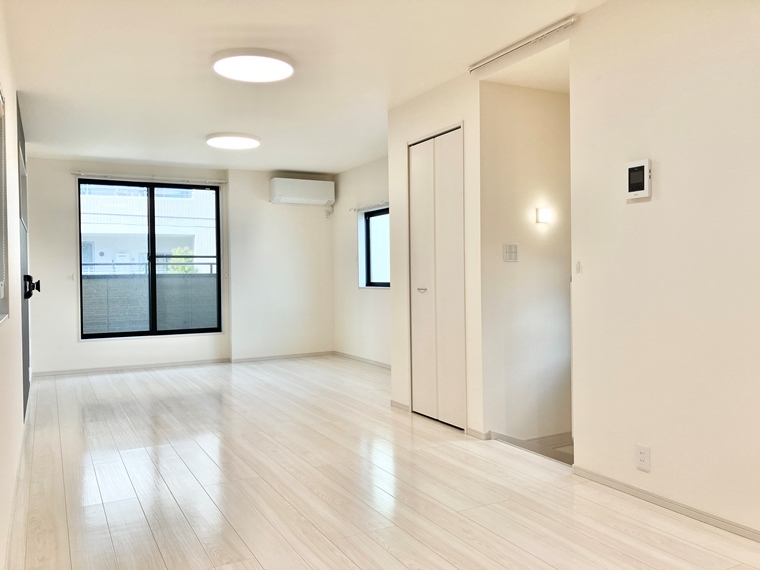 下野谷町戸建 玄関