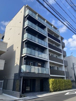 ＳＱＵＡＲＥ ＣＩＴＹ ＴＳＵＲＵＭＩ ＲＩＶＥＲＳＩＤＥ 外観