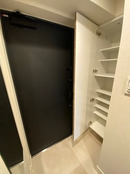 ＳＱＵＡＲＥ ＣＩＴＹ ＴＳＵＲＵＭＩ ＲＩＶＥＲＳＩＤＥ その他2